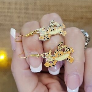 TIGGER EARRINGS